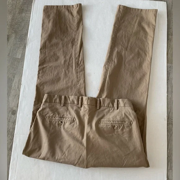 Peter Millar men’s tan chino pants size 33x30